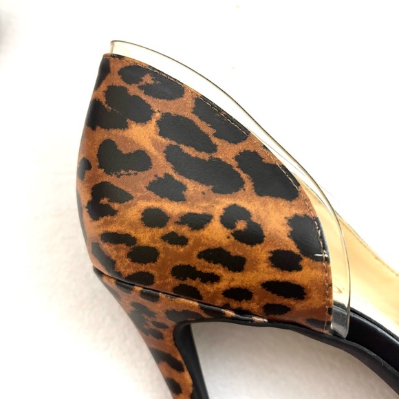 Jessica Simpson Leopard and Plaid Stiletto Point Toe Heel Pumps (10) - Picture 13 of 16